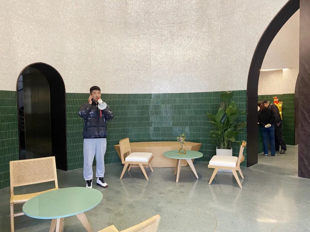 164620posphk77jl5hblsx.jpeg