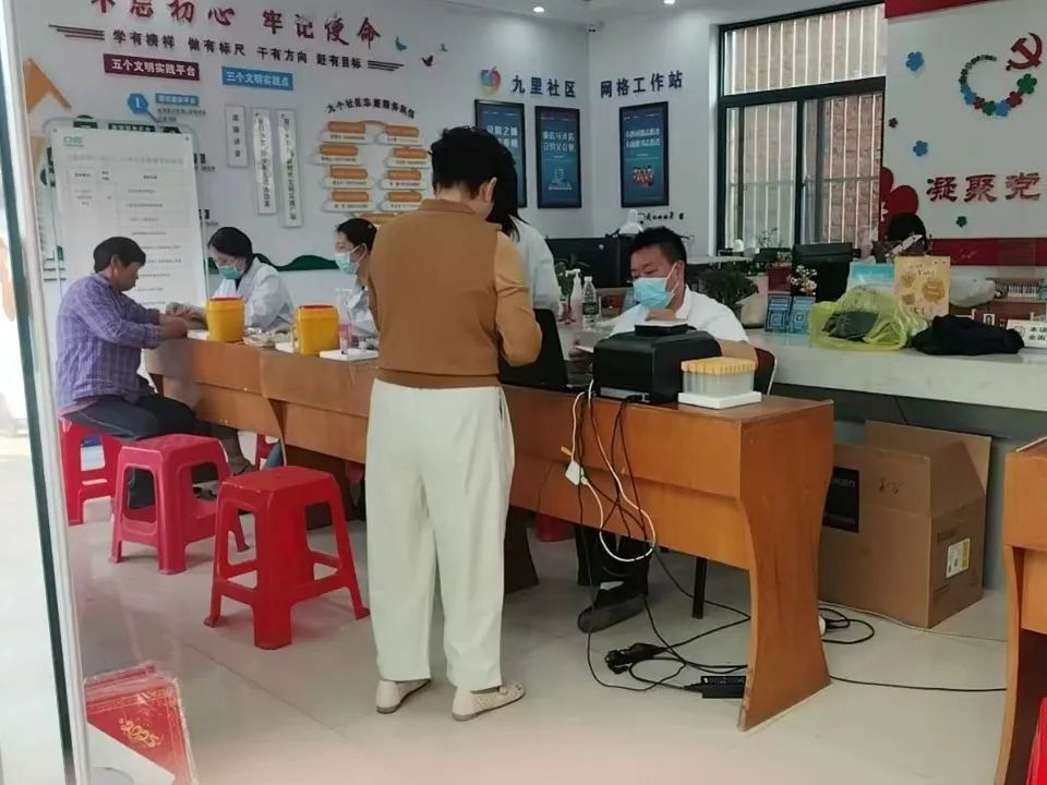100527y2t2xrmwtywtl8tm.jpeg