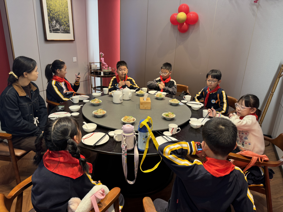 3e50536c6640af0658dd661956e79d58.png 3e50536c6640af0658dd661956e79d58.png