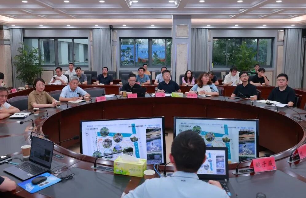 f2b35fde60320ccefc02db6aa478bb6e.jpeg