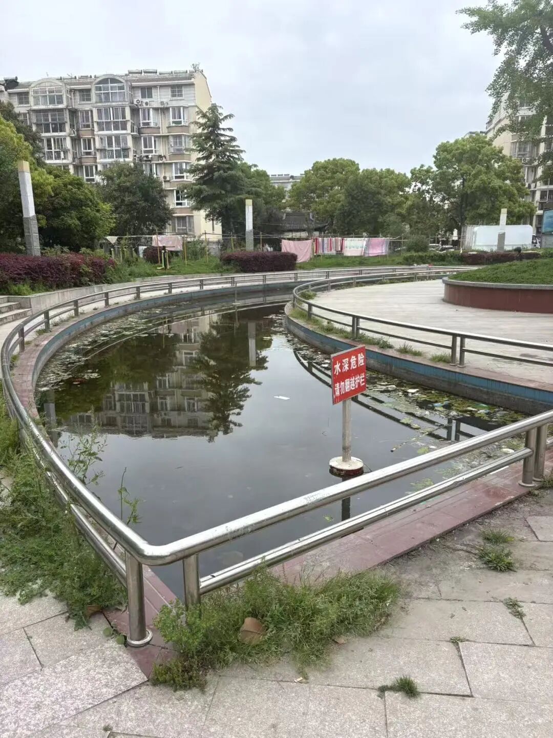 092932bdv81uc11ec5jjz5.jpeg